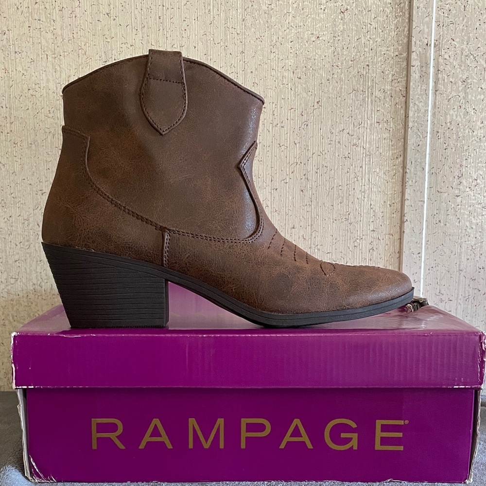 Rampage Women's Tan Ankle Booties